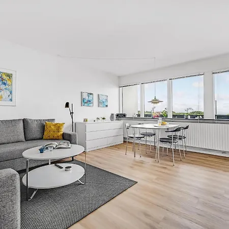 1 Bedroom Awesome In アパート エーベルトフト